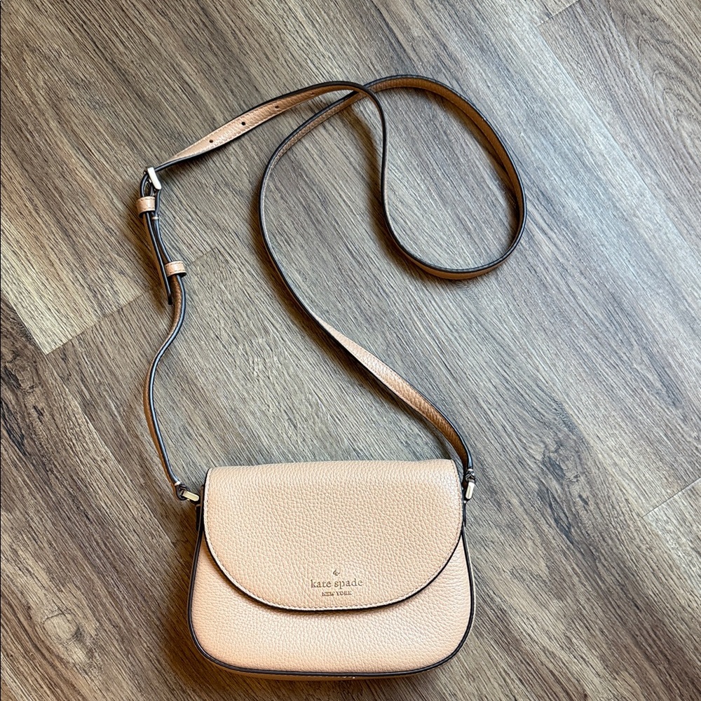 Kate Spade Beige  MINI FLAP Crossbody Bag NWOT